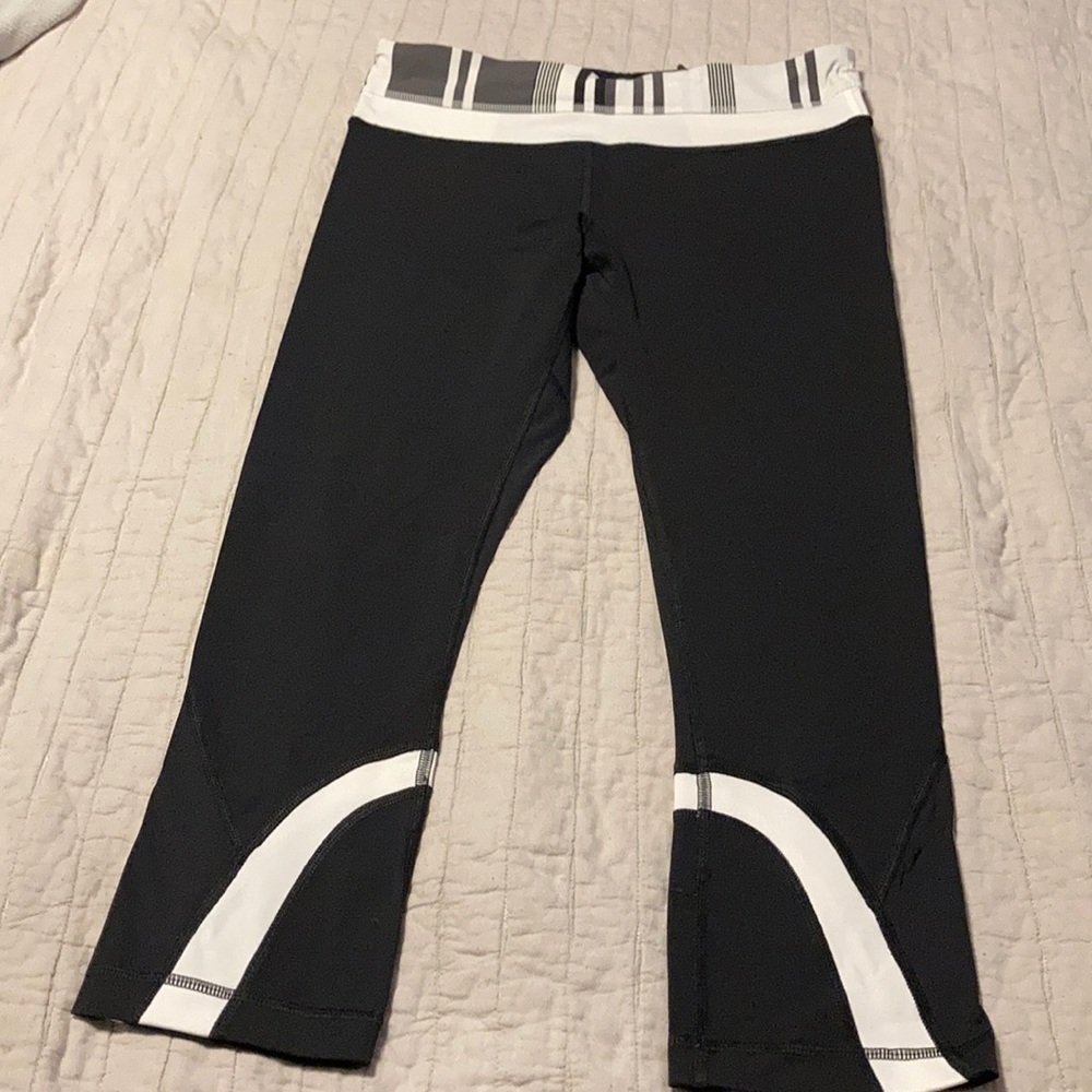 Lululemon run inspire crop